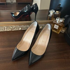 Christian Louboutin So Kate Heels 85 (shorter version); Size 38.5